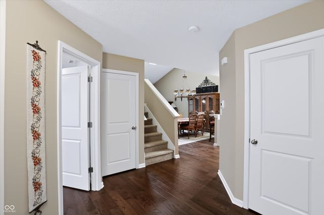 16780 Loch Circle, Noblesville, IN 46060