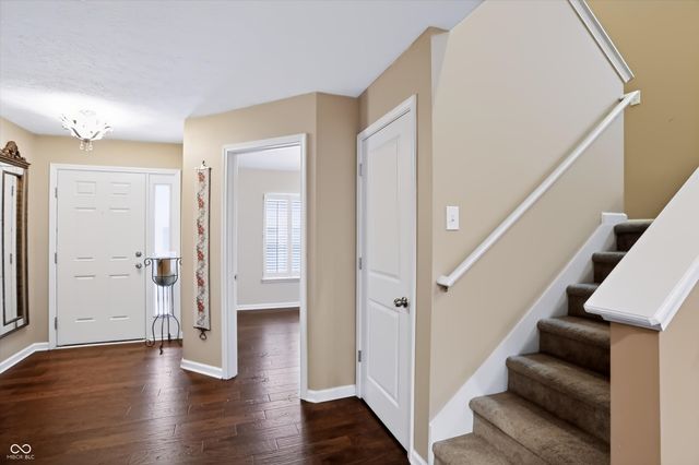 16780 Loch Circle, Noblesville, IN 46060