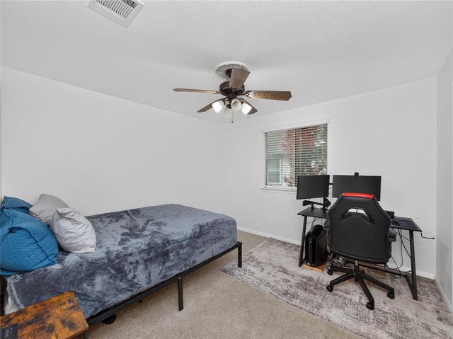 7818 Squirrel Hollow DR, Georgetown, TX 78628