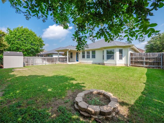 7818 Squirrel Hollow DR, Georgetown, TX 78628