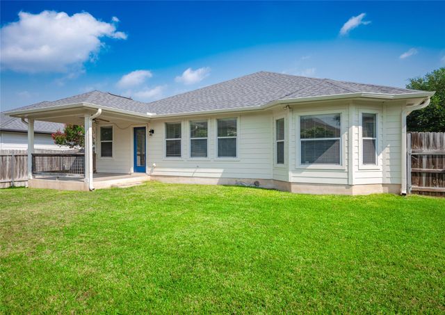 7818 Squirrel Hollow DR, Georgetown, TX 78628