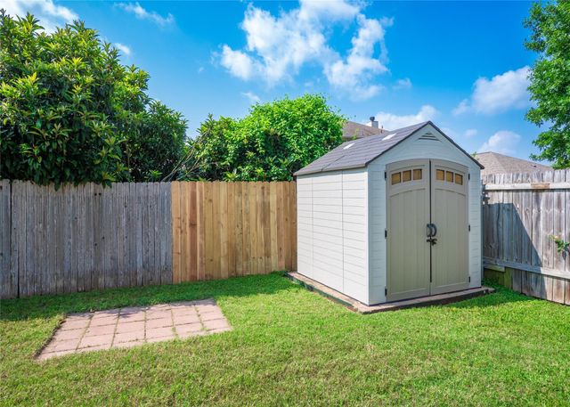 7818 Squirrel Hollow DR, Georgetown, TX 78628