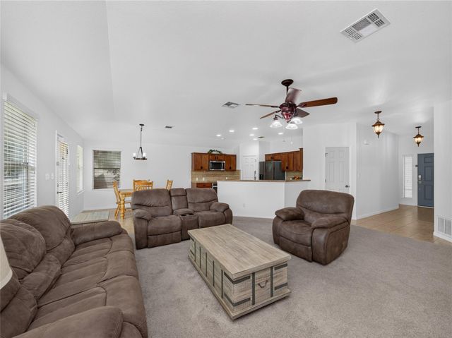 7818 Squirrel Hollow DR, Georgetown, TX 78628