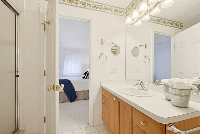8 Aspen Way 8, Franklin, MA 02038