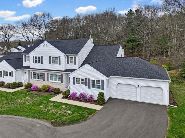 8 Aspen Way 8, Franklin, MA 02038