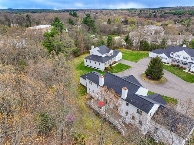 8 Aspen Way 8, Franklin, MA 02038