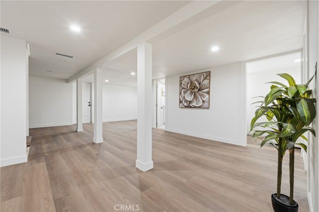 1550 w 70th St, Los Angeles, CA 90047