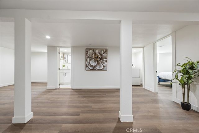 1550 w 70th St, Los Angeles, CA 90047