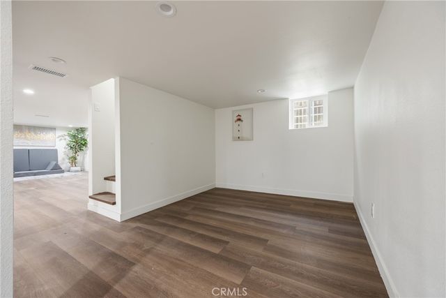 1550 w 70th St, Los Angeles, CA 90047