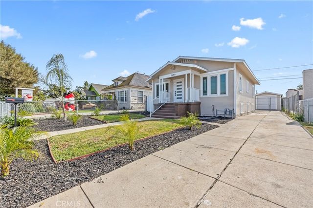 1550 w 70th St, Los Angeles, CA 90047