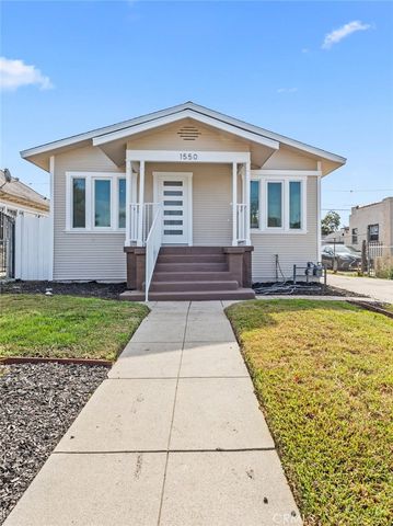 1550 w 70th St, Los Angeles, CA 90047