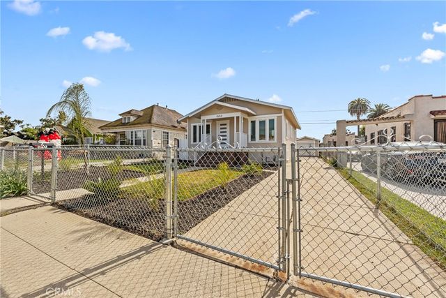 1550 w 70th St, Los Angeles, CA 90047