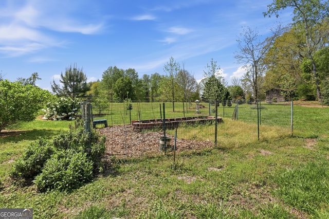 236 Garrison Road, Cornelia, GA 30531