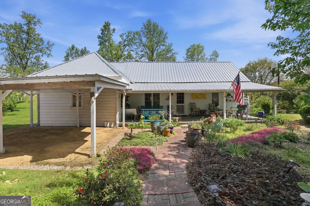 236 Garrison Road, Cornelia, GA 30531