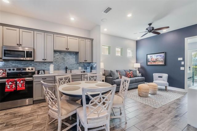 8008 SANDY TOES WAY, Kissimmee, FL 34747