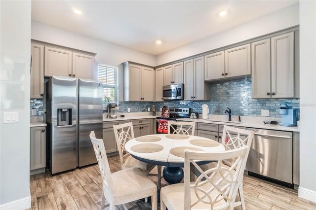 8008 SANDY TOES WAY, Kissimmee, FL 34747