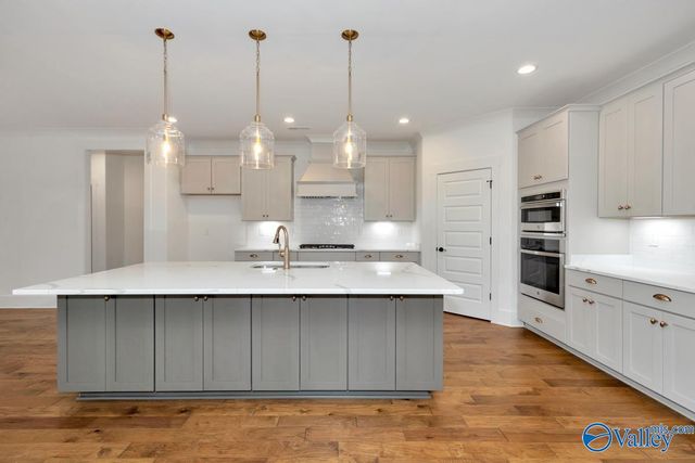 13847 Goff Drive, Athens, AL 35611