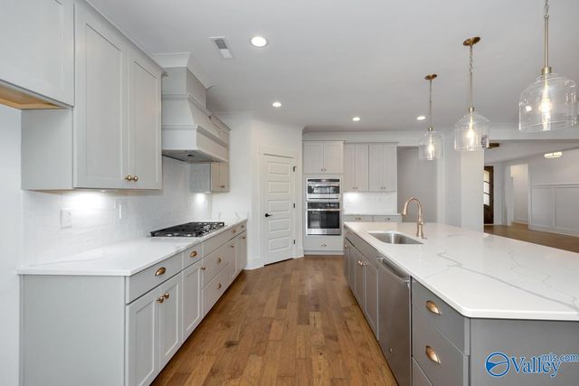 13847 Goff Drive, Athens, AL 35611