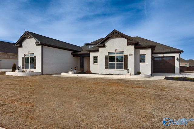 13847 Goff Drive, Athens, AL 35611