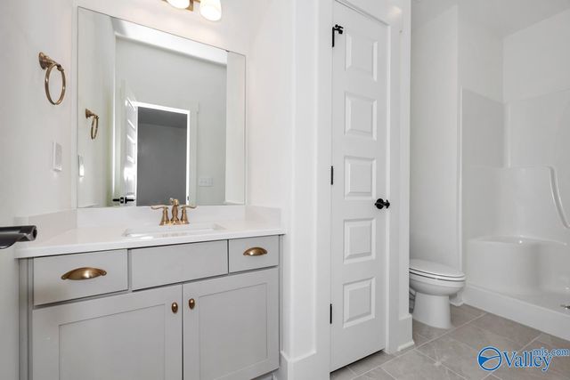 13847 Goff Drive, Athens, AL 35611