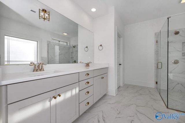 13847 Goff Drive, Athens, AL 35611