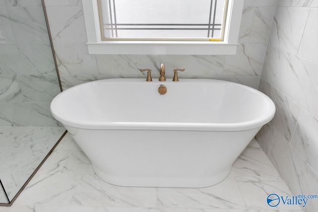 13847 Goff Drive, Athens, AL 35611