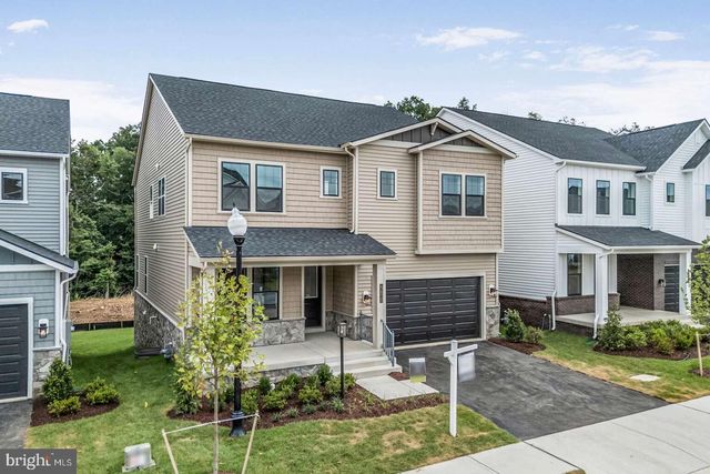 42010 NIGHT NURSE CIR, Ashburn, VA 20148