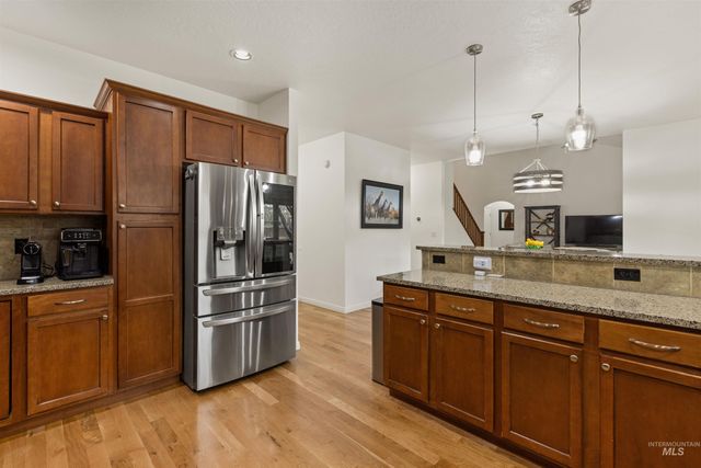 891 E Silver Torch St, Meridian, ID 83646