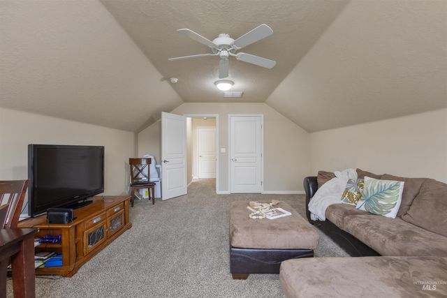 891 E Silver Torch St, Meridian, ID 83646