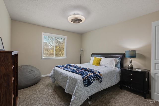 891 E Silver Torch St, Meridian, ID 83646