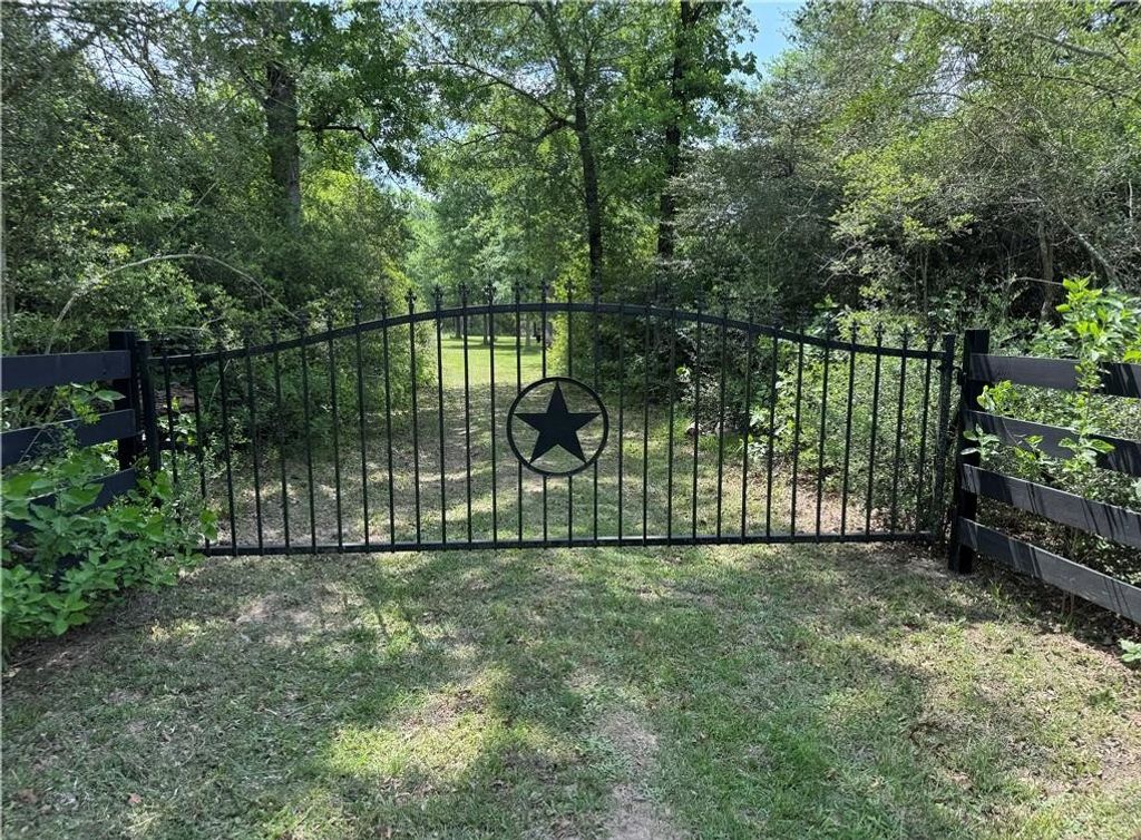 18242 Old Bundick Road, Hearne, TX 77859 — photo 5