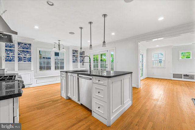4506 EVERETT ST, Kensington, MD 20895