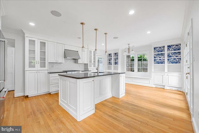 4506 EVERETT ST, Kensington, MD 20895