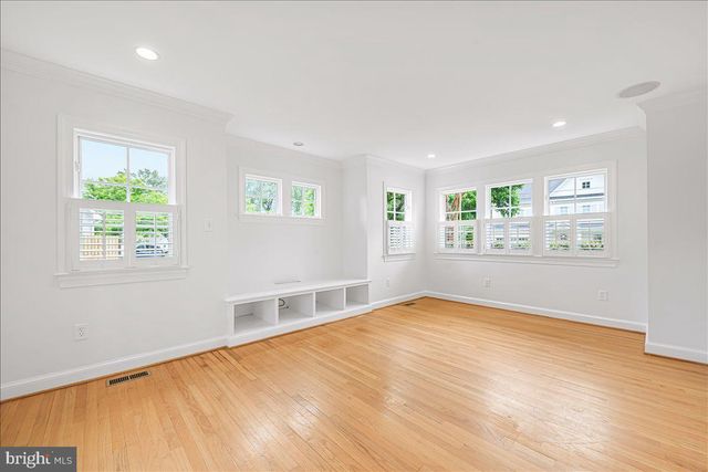 4506 EVERETT ST, Kensington, MD 20895