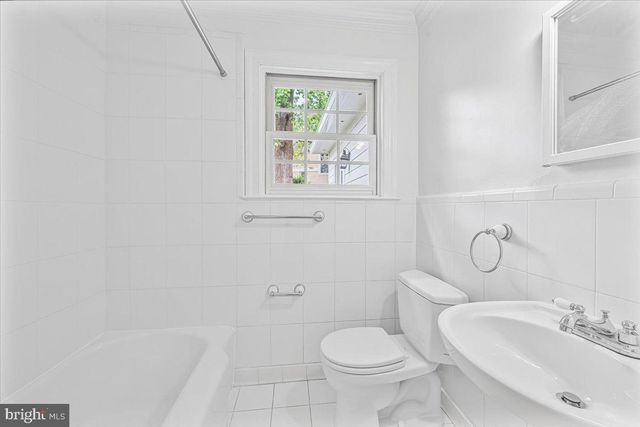 4506 EVERETT ST, Kensington, MD 20895