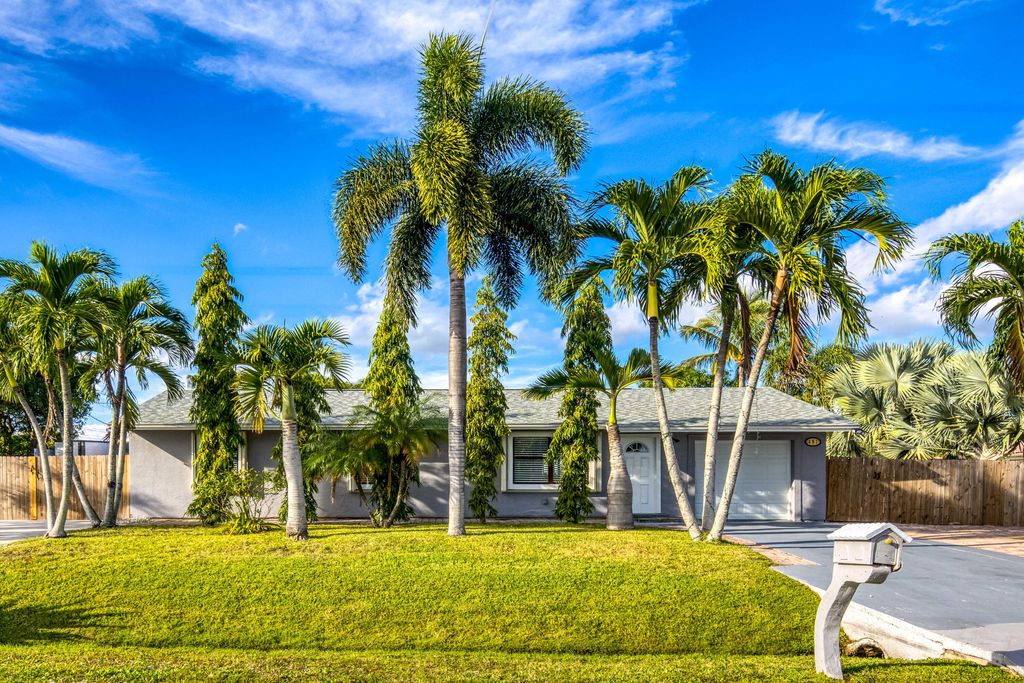 481 SW Voltair Terrace, Port St. Lucie, Port St Lucie, FL 34984