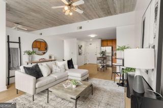 563 Memorial Drive 211, Atlanta, GA 30312