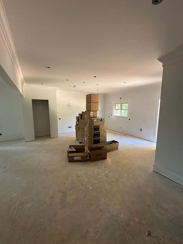 101 Chinaberry Street, Pine Mountain, GA 31822