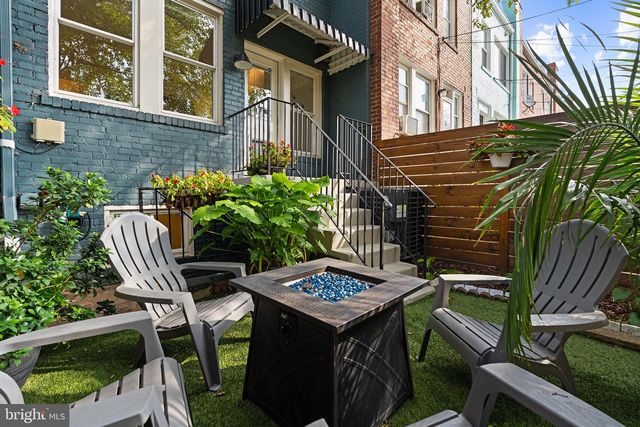 1711 LANG PL NE, Washington, DC 20002