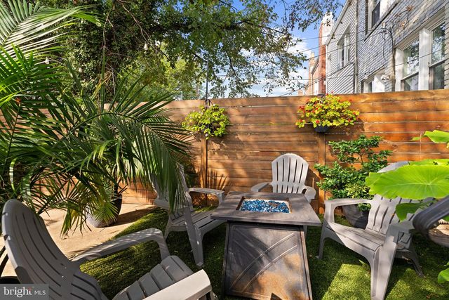 1711 LANG PL NE, Washington, DC 20002