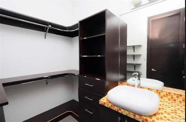 302 Grovewood Avenue, Mission, TX 78572