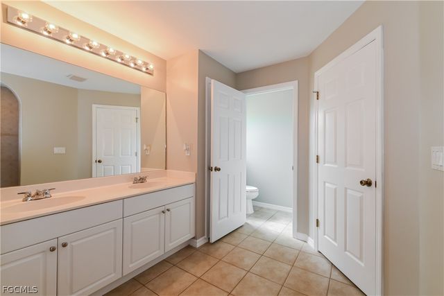 123 SW 29th TER, Cape Coral, FL 33914