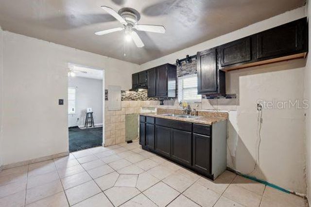 132 PINE STREET, Orlando, FL 32824