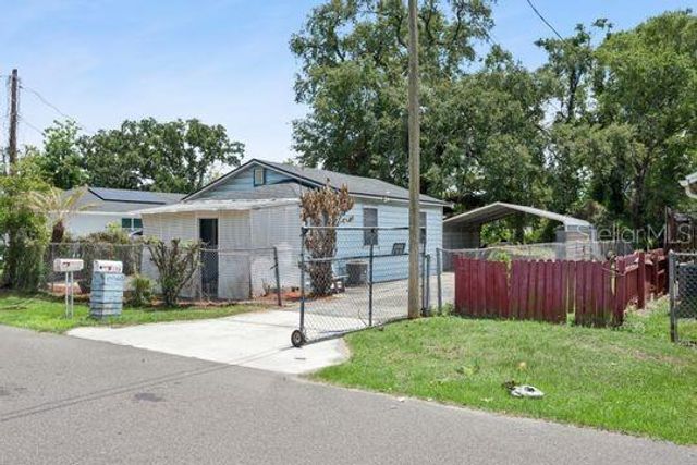 132 PINE STREET, Orlando, FL 32824