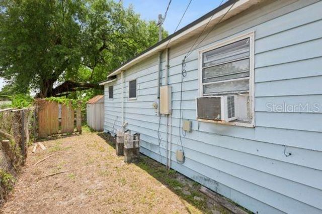 132 PINE STREET, Orlando, FL 32824