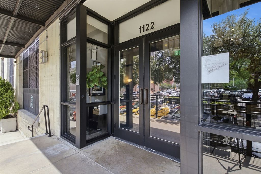 1122 Jackson Street 318, Dallas, TX 75202