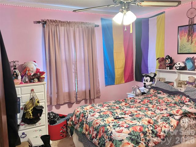 357 Pruitt Houser Street, Lincolnton, NC 28092