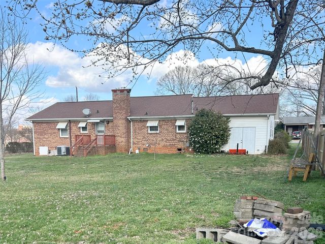 357 Pruitt Houser Street, Lincolnton, NC 28092