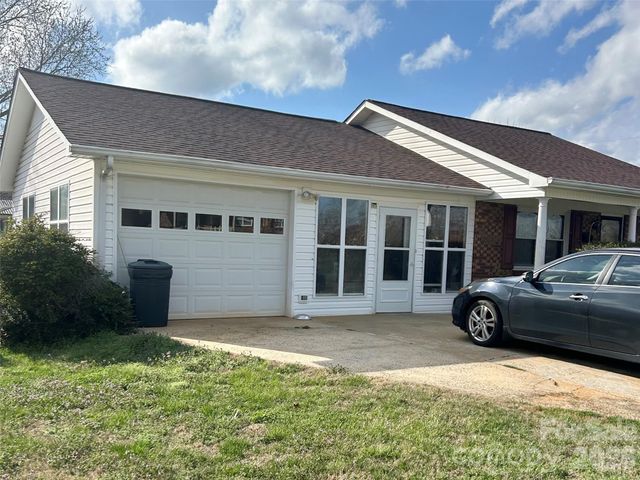 357 Pruitt Houser Street, Lincolnton, NC 28092