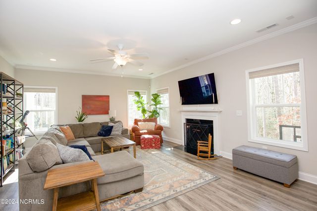 240 Parrish Lane, Carthage, NC 28327